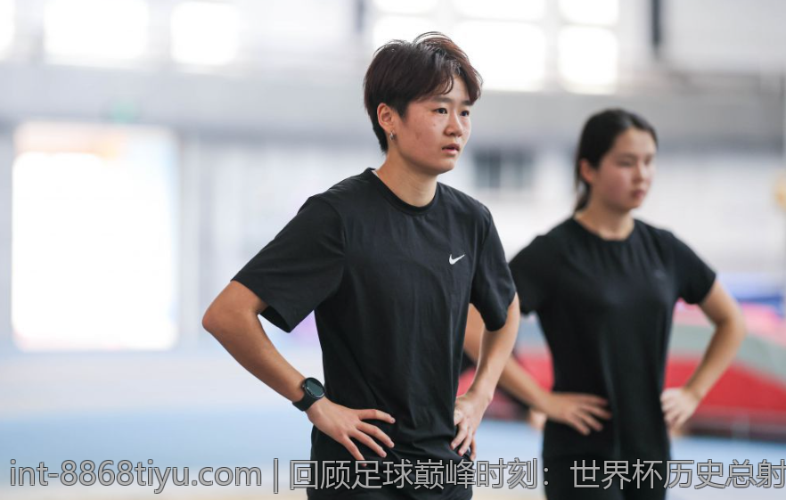 回顾足球巅峰时刻：世界杯历史总射手榜前列名次