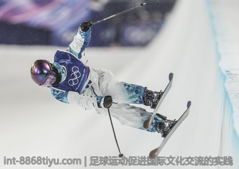 足球运动促进国际文化交流的实践