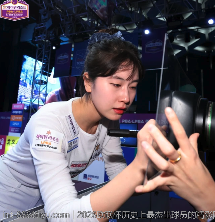 2026欧联杯历史上最杰出球员的精彩回顾